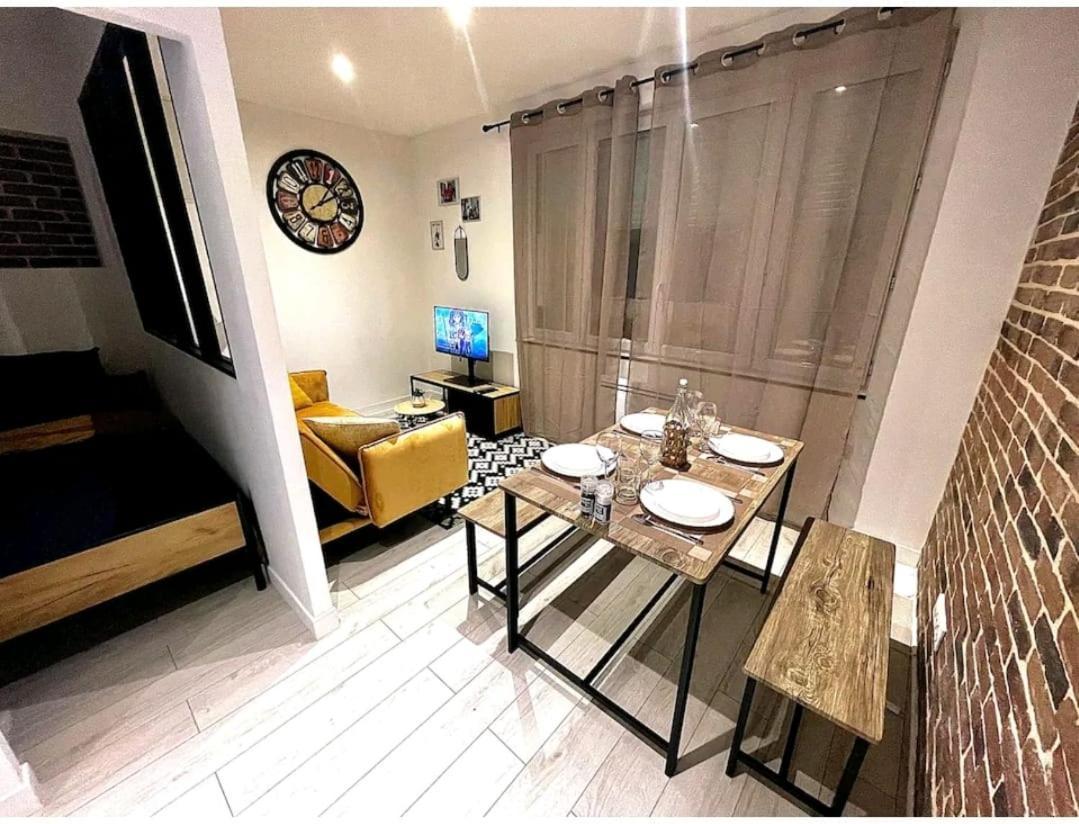 Apartamento The New-Yorker - Hyper Centre- 2Mn Gare Sncf - Wi-Fi Netflix Gratuit Niort Exterior foto
